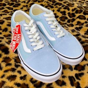 Vans Old Skool in Baby Blue!